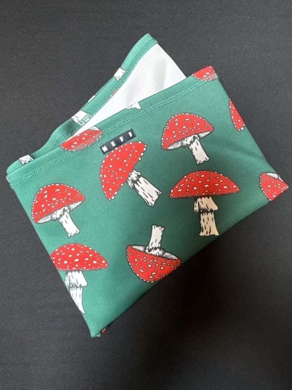 Neff Green Red Mushroom Amanita Print Neck Gaiter Balaclava festival
